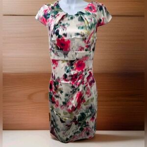 573. BeBe Silk Floral Watercolor Sheath Midi Dress SIZE Small US Size 2–4